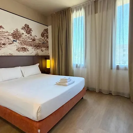 Una Hotels Occhiobello Оккьобелло