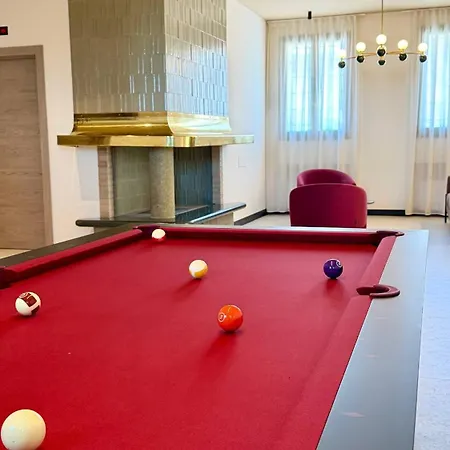 Отель Una Hotels Occhiobello Оккьобелло