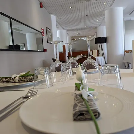 Una Hotels Occhiobello 4*