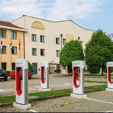 Una Hotels Occhiobello 4* Occhiobello