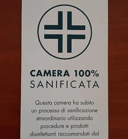 מלון Una Hotels Occhiobello