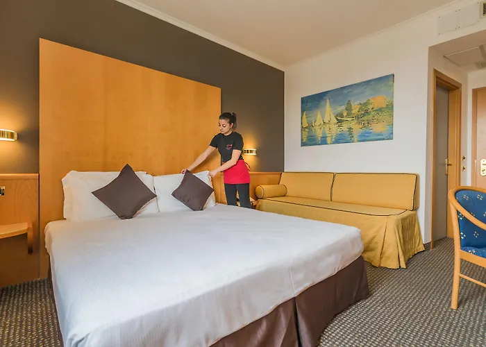 Una Hotels Occhiobello 4*