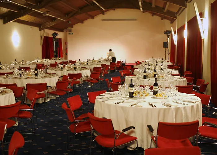 Hotel Una Hotels Occhiobello 4*